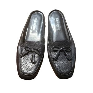 Enzo Angiolini Ealasalle Slip-On Mule- 8.5 Black with Leather Soles